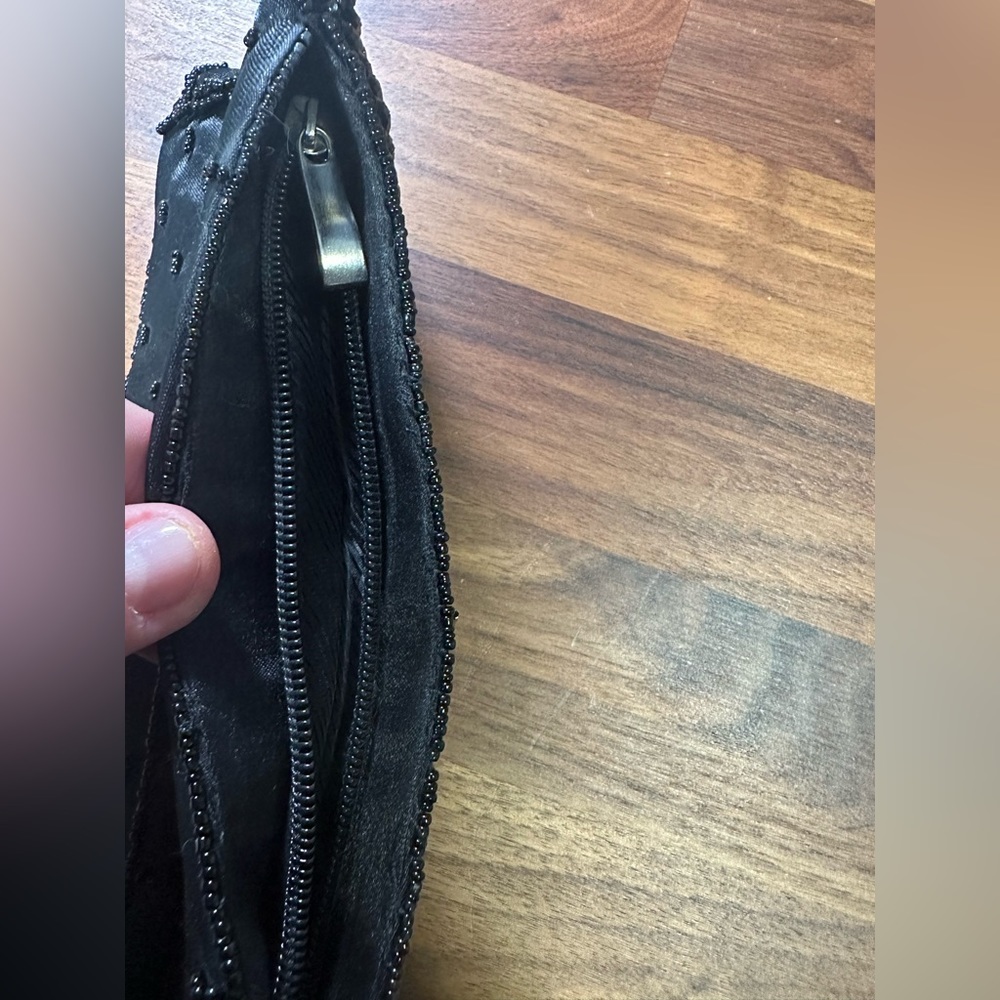 Black Beaded Evening Shoulder Bag - Picture 3 of 10